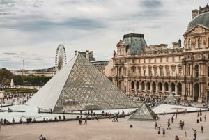 Paris: Ingresso para o Museu do Louvre com hospedagem opcional