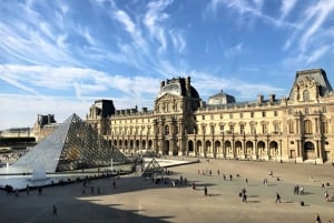 Paris: Louvre Museum Entry Ticket and Seine River Cruise