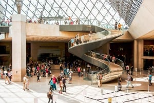 Paris: Louvre Museum Timed-Entrance Ticket