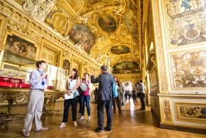 Paris: Louvre Reserved Ticket and River Cruise Combo