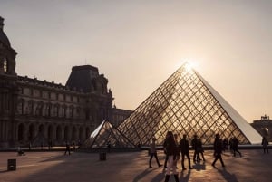 Paris: Skip-the-Line Louvre Highlights Tour with Mona Lisa