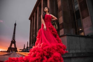 Paris : séance photo de luxe près de la tour Eiffel