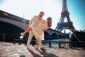Paris: Luxury Photoshoot near the Eiffel Tower Photos in 24H