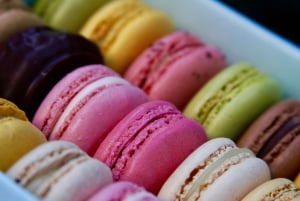 Paris: Macaron Baking Class