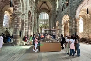 Paris: Mont Saint-Michel and Omaha Beach Day Trip