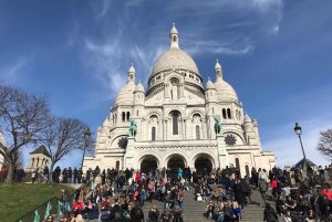 Paris Montmartre: 2-Hour Walking Tour in German