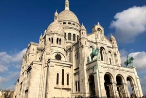 Paris Montmartre: 2-Hour Walking Tour in German