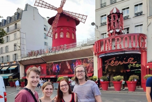 Paris: Montmartre, Champs Elysees, Trocadéro Walking Tour