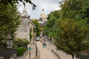Paris: Montmartre, Champs Elysees, Trocadéro Walking Tour