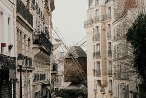 Paris: Montmartre, Champs Elysees, Trocadéro Walking Tour