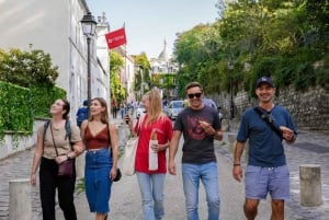 Paris: Champagne and Oysters Food Tour