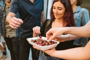 Paris: Montmartre Food Tour
