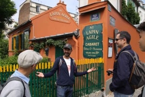 Paris: Montmartre Culture and Local Pastries Walking Tour