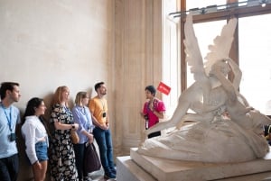 Parijs: Montmartre, Notre-Dame en Louvre-tour met cruise