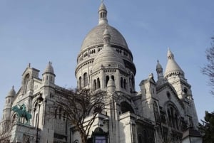 Paris: Private Guided Tour of the Charming Montmartre