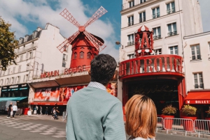 Paris: Montmartre Semi-Private Walking Tour