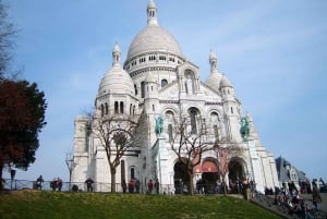 Montmartre Walking Tour with a Local Guide