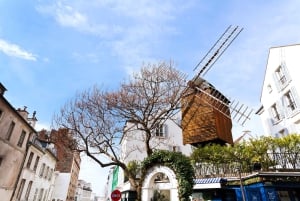 Paris: Montmartre Walking Tour with Pastry Tasting
