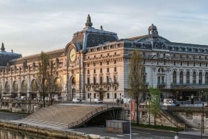 Paris: Excursão a pé pelo Museu d'Orsay com acesso reservado