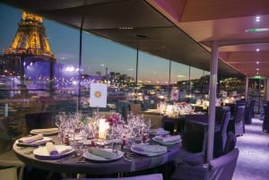 Paris: Luxury New Year's Eve Dinner Cruise along the Seine