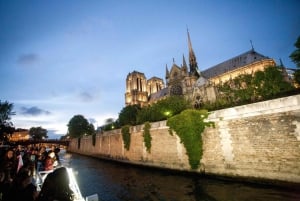 Tour noturno de bicicleta em Paris