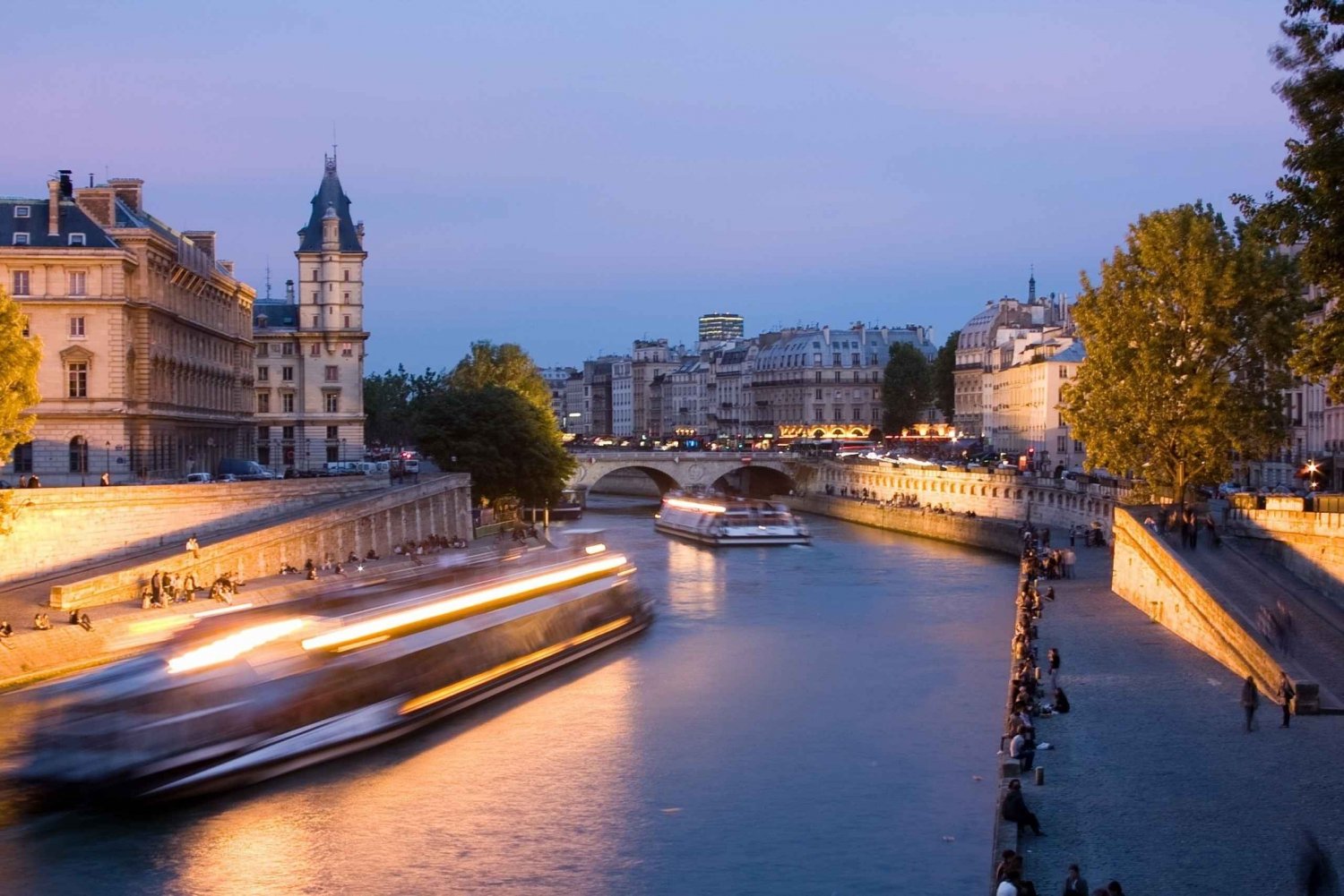 Paris: Nattlig elvecruise på Seinen med vaffelprøvesmaking