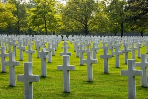 Paris: Normandy D-Day Beaches Guided Day Trip with Lunch