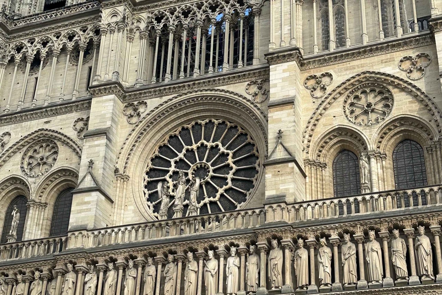 Pariisi: Ile de la Cité Opastettu kiertoajelu