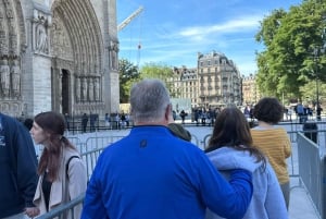 Pariisi: Ile de la Cité Opastettu kiertoajelu