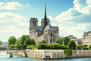 Paris: Notre-Dame Cathedral Guided Tour with Entry