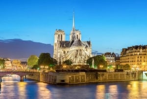 Paris: Notre-Dame Cathedral Guided Tour with Entry
