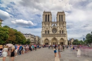 Paris: Guidet rundvisning i eller udenfor Notre Dame-katedralen