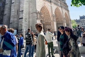 Paris: Notre Dame Cathedral Tour & Seine River Cruise