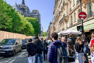 Paris: Notre Dame Cathedral Tour & Seine River Cruise