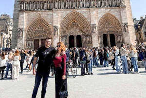 Paris: Omvisning i Notre Dame-katedralen og båttur på Seinen
