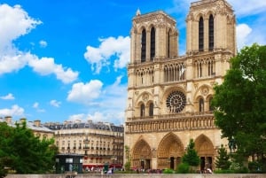 Paris: Notre-Dame Guided Tour with Skip the Line Access