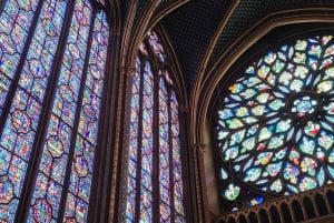 Paris: Notre Dame Exterior Tour with Sainte Chapelle