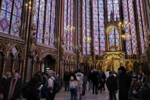 Paris: Notre Dame Exterior Tour with Sainte Chapelle