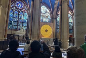 Paris: Notre-Dame Interior and Ile de la Cité Guided Tour