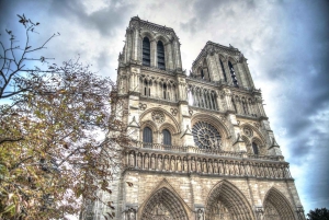 Paris: Acesso reservado e visita guiada ao interior da Notre Dame