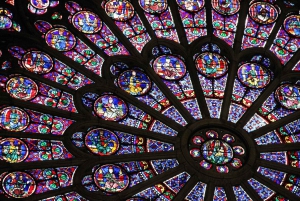 Paris : Accès réservé à Notre-Dame et visite guidée de l'intérieur