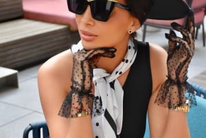 Paris: Old Money Photo Shoot with Outfits and Accessories