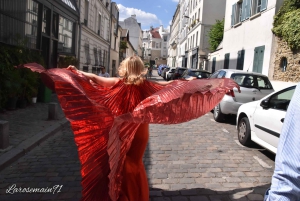 Paris: Opera Singer Guide in Montmartre
