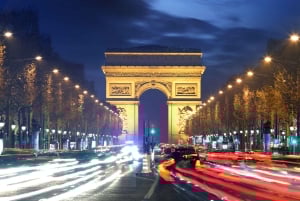 Paryż: Panoramiczna nocna wycieczka z audioprzewodnikiem i gospodarzem