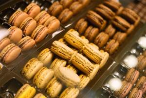 Paris: Pastry & Chocolate Walking Tour with Tastings