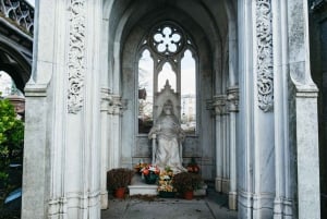 Paris: Pere Lachaise Cemetery Guided Tour