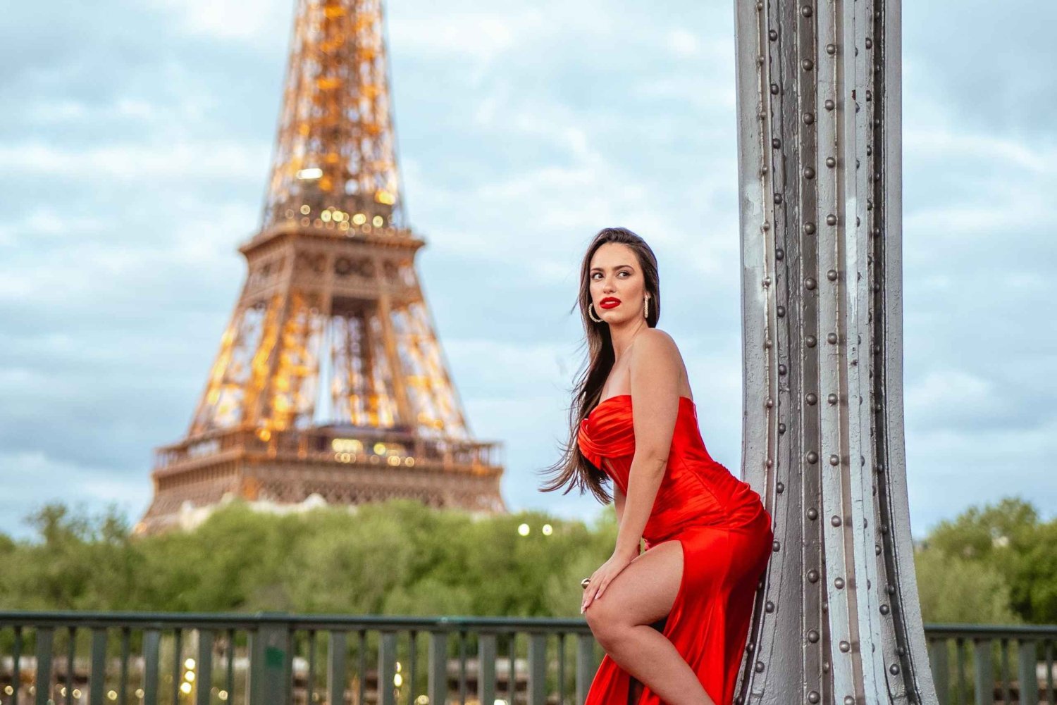 Fotografo di Parigi 1h vicino alla Torre Eiffel o a Parigi