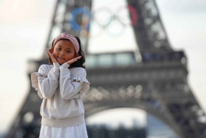 Paris : Photoshoot près de la Tour Eiffel avec @ islembiz