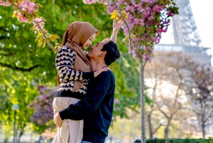 Paris: Fotoshooting rund um den Eiffelturm mit 55 bearbeiteten Fotos