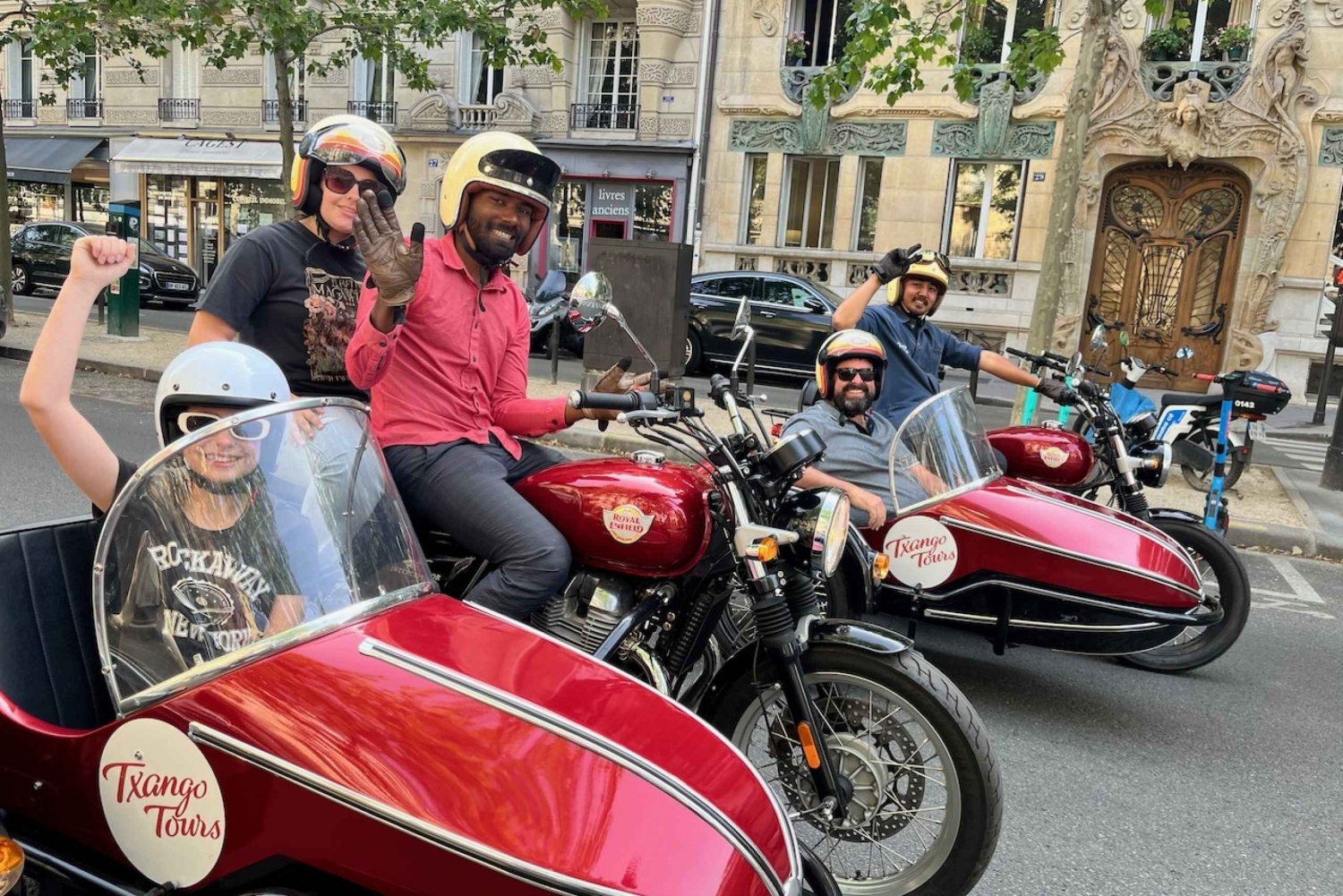 Tour di Parigi in sidecar di 1 ora